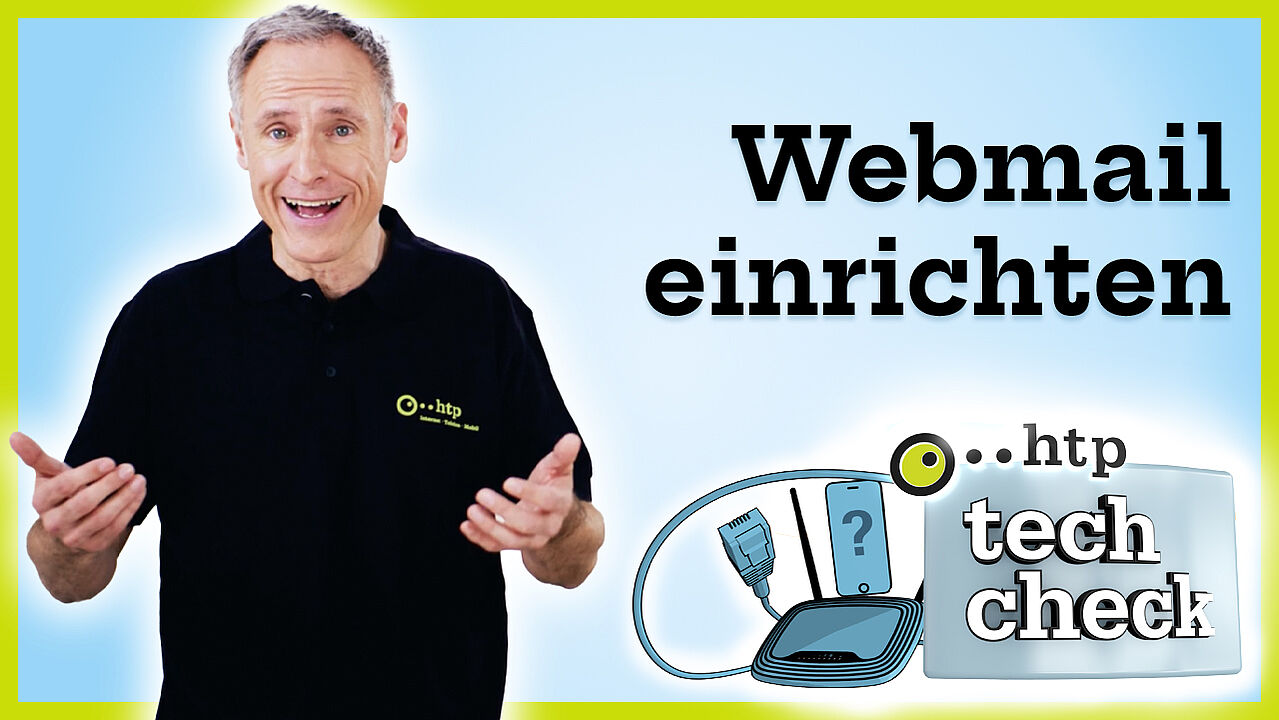 Ein Mann mit schwarzem htp Poloshirt steht vor blauem Hintergrund neben dem Schriftzug "Webmail einrichten" und dem tech check Logo 